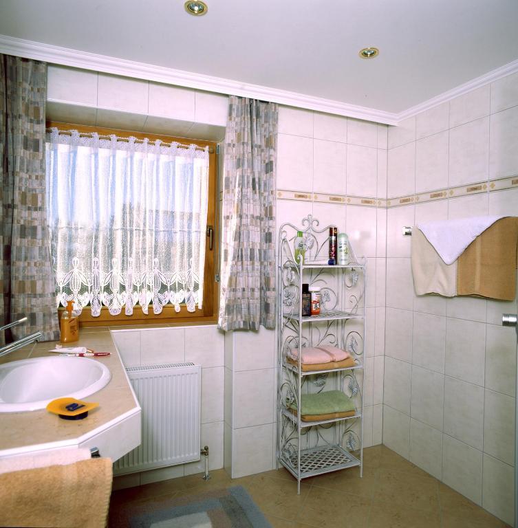 ホテル Haus Unterberg ケセン 部屋 写真